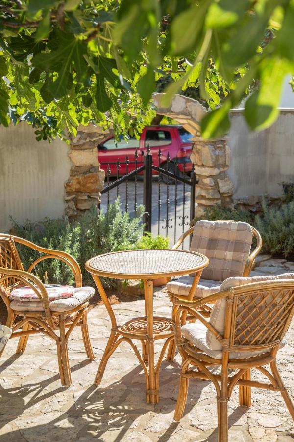 Apartments By The Sea Milna, Vis - 8895 Rukavac  Exteriér fotografie